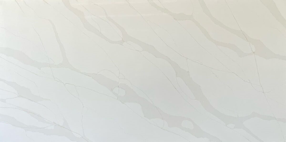 Engineered stone with marble pattern, Bianco Gold design.